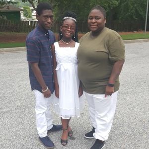 Meet your Posher, Ashley